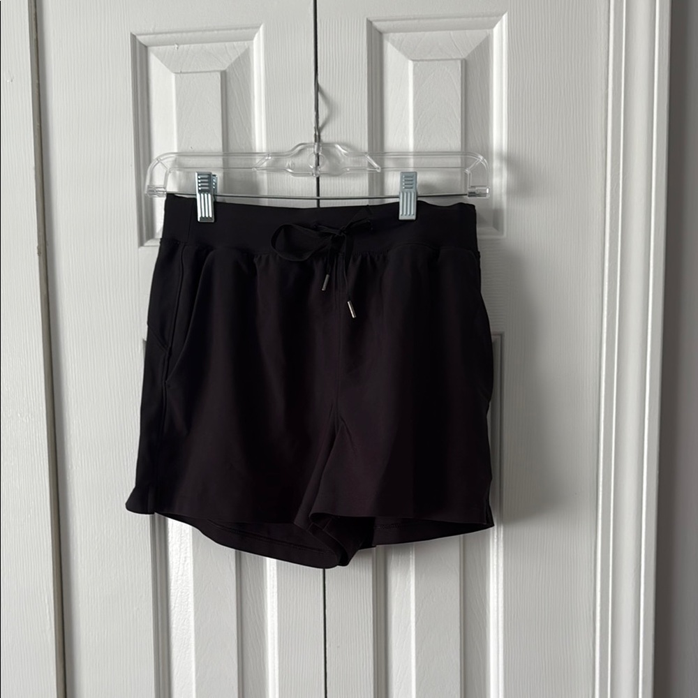 Old Navy Power Soft High-Rise Black Shorts XS